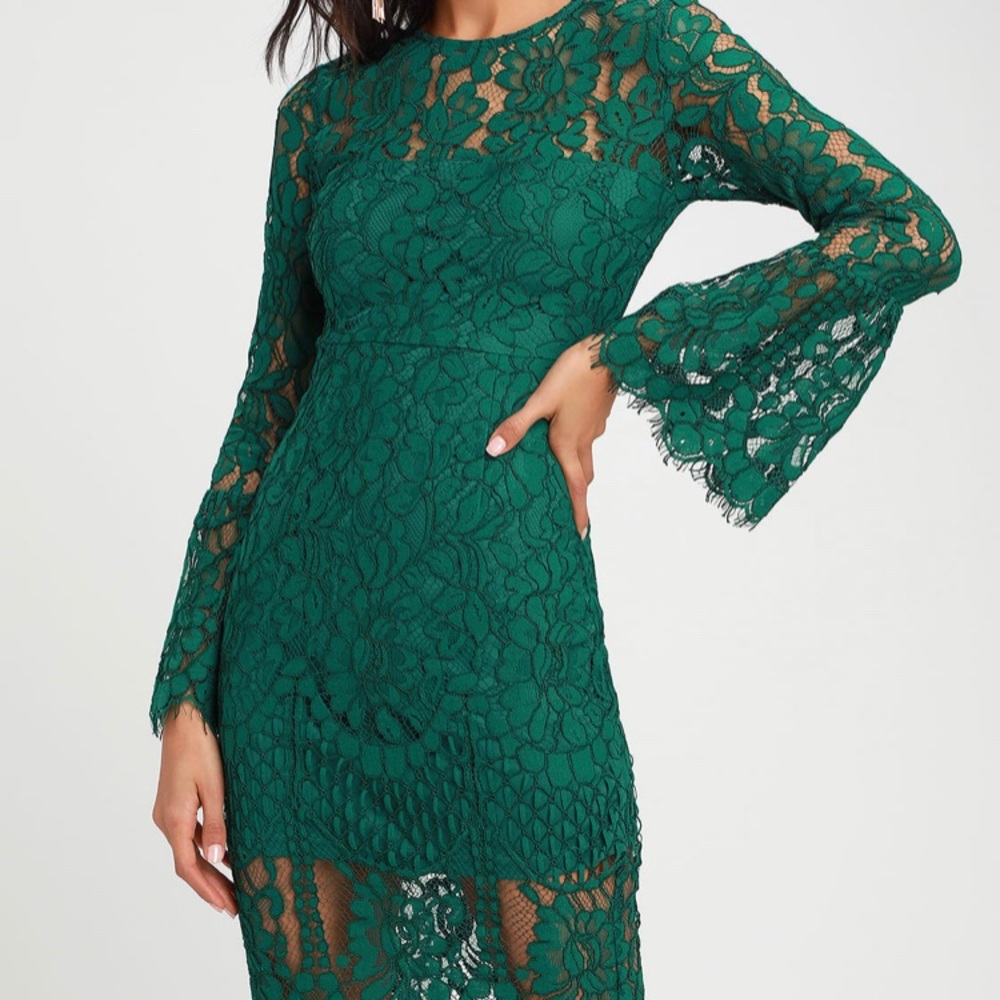 Lulus green lace flare sleeve dress size S